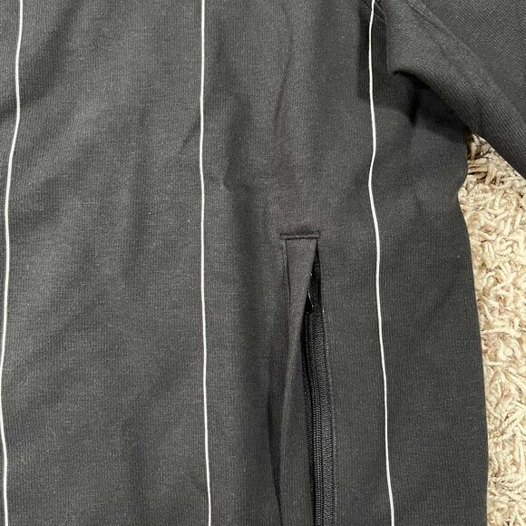 PUMA x Scuderia Ferrari Race Men’s Premium Jacket Black, Size Large (New) - Picture 11 of 16